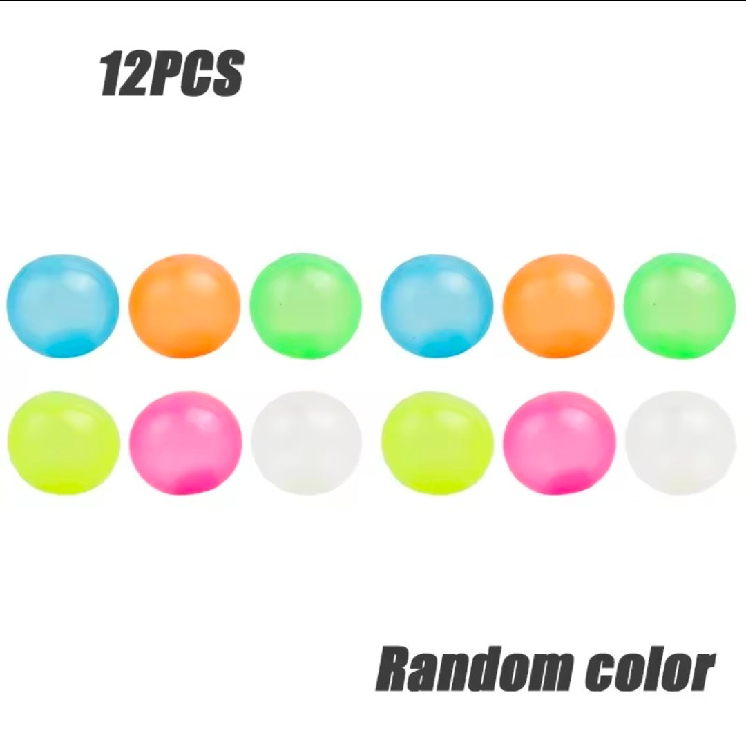 Balles fluorescentes à ventouse